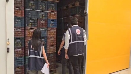 Depoda bekletip fiyatı uçuruyorlardı! Limon stokçuları yakayı ele verdi - ekonomi