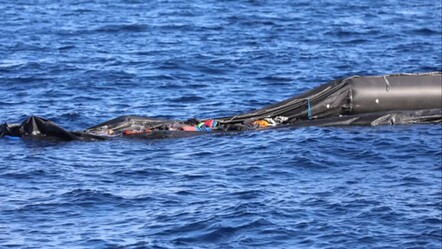 Göçmen teknesi alabora oldu! 89 ölü, çok sayıda kayıp var - dunya