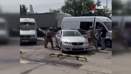 Kırgızistan'da darbe girişimi! Grup etkisiz hale getirildi, gözaltılar var - dunya