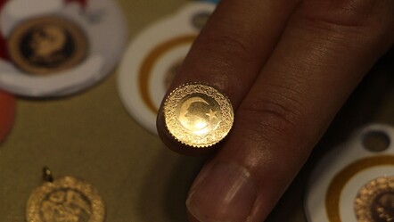 Kuyumculara girenler artık ilk onu soruyor! 600 liraya tırnaktan küçük altın - ekonomi
