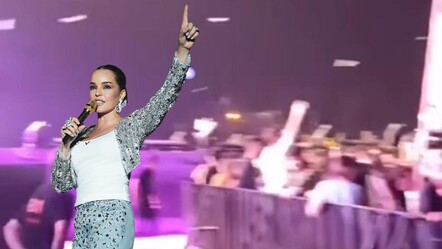 Şarkıcı Bengü Van’da protesto edildi, sahneye pet şişe fırlattılar - magazin