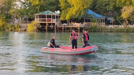 Ekipler boğuldu diye ırmakta aradı! Bulunduğu yer pes dedirtti - dunya