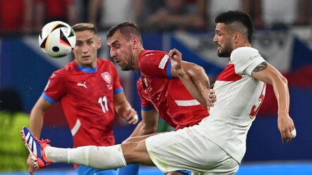 Okay Yokuşlu dönüyor! Trabzonspor, eski orta sahası için devrede - spor