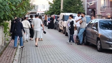 Afyonkarahisar'da şiddetli deprem! Çevre iller de sallandı, AFAD ilk verileri paylaştı - haberler