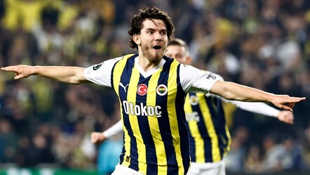 Ayrılırsa Türk futbol tarihine geçecek! Fenerbahçe'nin Ferdi Kadıoğlu için istediği bonservis belli oldu - spor
