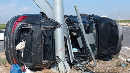 İki otomobilin çarpışmasında ortalık kan gölüne döndü: 1 ölü, 6 yaralı - gundem