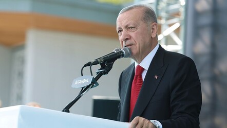 Cumhurbaşkanı Erdoğan'dan Şehitler Makamı'nda 15 Temmuz mesajı: İftiracıları kıyamete kadar affetmeyeceğiz - gundem
