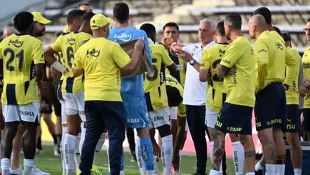 Mourinho 2 yabancı yıldızın biletini kesti! Fenerbahçe satış listesine koydu - spor