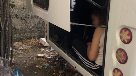 Servis şoförünü şoke eden görüntü! Minibüsün bagajında buldu - gundem