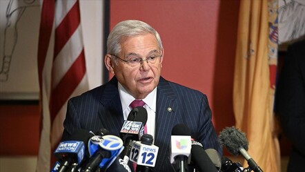 Türkiye karşıtı ABD'li senatör Menendez, yolsuzluk davasında suçlu bulundu - gundem