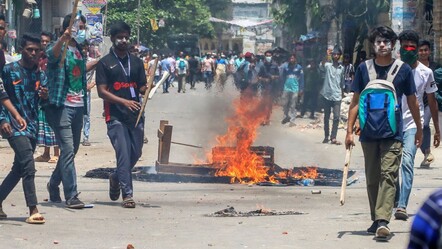 Bangladeş'te 'kamu kontenjanı' krizi! 105 kişi öldü, sokağa çıkma yasağı ilan edildi - dunya