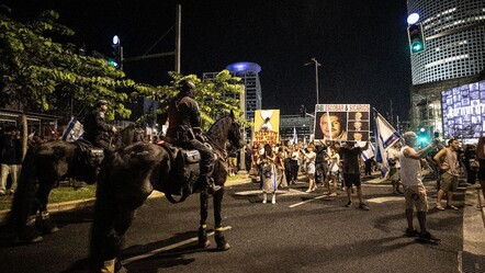 İsrail'de sokaklar karıştı! ABD ziyareti öncesi Tel Aviv'de
