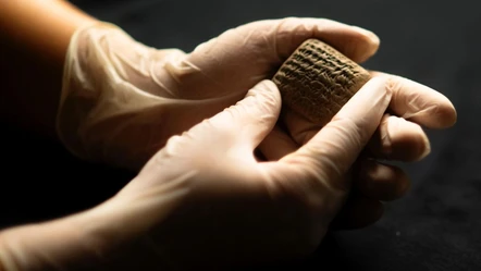 Binlerce yıllık tablet gün yüzüne çıktı! Hatay'da milattan önce 15'inci yüzyıla ait tablet bulundu - Kültür - Sanat