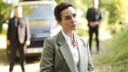 Birce Akalay sette kaza geçirdi! Apar topar hastaneye kaldırıldı - gundem