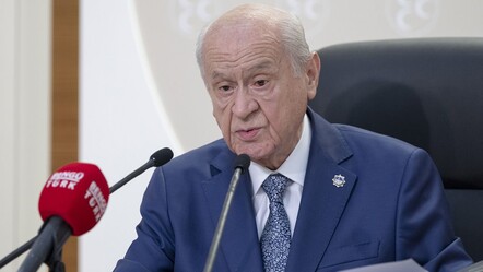 MHP Genel Başkanı Devlet Bahçeli'den sürpriz basın toplantısında Özgür Özel'e sert tepki: Bu bölücü bir ağız - gundem