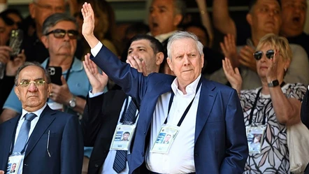 Fenerbahçe'de Aziz Yıldırım sürprizi! Yüksek Divan Kurulu Toplantısı'na katıldı - Spor