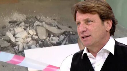 Kaya Çilingiroğlu'nun başı fena dertte! Asansörü iptal edildi, suyu kesildi - magazin