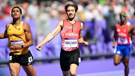 Berke Akçam 400 metre engellide yarı finale kaldı, Yasmani Copello yarışamadı - yasam