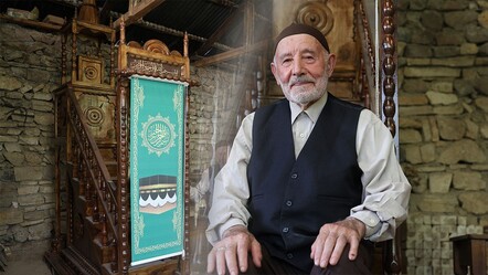 92 yaşındaki Ali Önder'in sözleri kalpleri ısıttı! Ücretsiz yaptığı minberleri dört bir yana gönderiyor - kultur-sanat