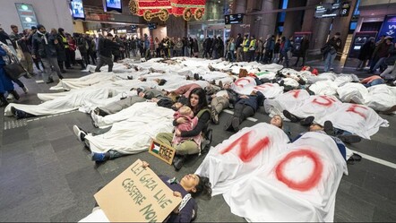 Gazze'de öldürülen gazeteciler için sessiz protesto - dunya