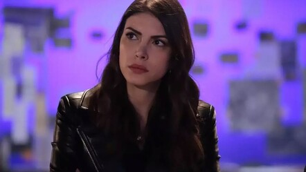 Deniz Baysal yeni dizisi Kalpazan için sarışın oldu! Son haline yorum yağdı - haberler