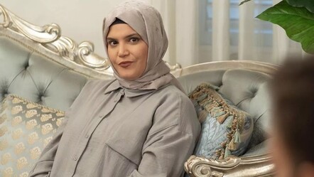 Feyza Civelek annesiyle yaşadığı evin kapılarını ilk kez açtı! Yatak odasına giren sunucu şoke oldu - magazin