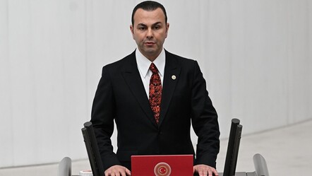 AK Parti'nin ilk transferi İyi Parti'den! 