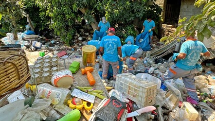 Bu evi gören ekipler şaşkın! Kamyon kamyon çöp çıktı - gundem