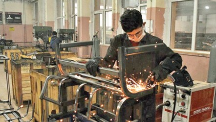 Mesleki eğitimi güçlendirecek yeni adımlar: Kamu lojmanları meslek liseliye - egitim