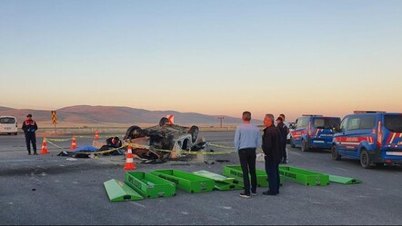 Kayseri'de feci kaza! Cenazeye giden araç takla attı: 4 ölü, 2 yaralı - gundem