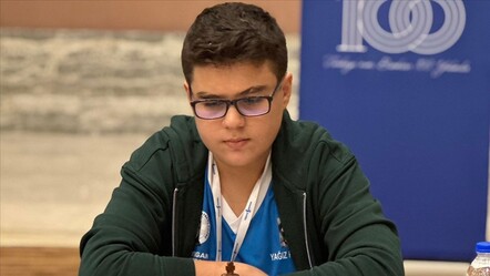 Satrançta büyükusta ünvanlı dünyanın en genç sporcusu Yağız Kaan Erdoğmuş kimdir? Kaç yaşında? - dunya