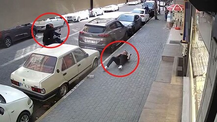 İstanbul'da motosikletli saldırganlar dehşet saçtı! Kuyumcu ve telefoncuya kurşun yağdırdılar - gundem