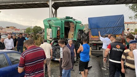 Afyonkarahisar'da zincirleme kaza! Ölü ve yaralılar var - gundem