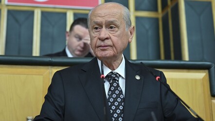 Devlet Bahçeli kitap çıkardı! Adı da konusu kadar dikkat çekici - politika
