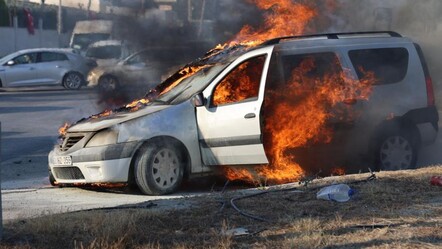 Hatay'da seyir halindeki araç yandı - gundem