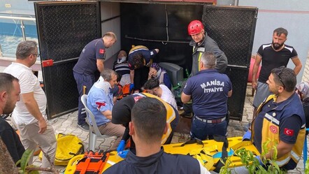 Manisa'da engelli asansörü 10 metreden zemine çakıldı! İçinde engelli vatandaş da vardı - gundem
