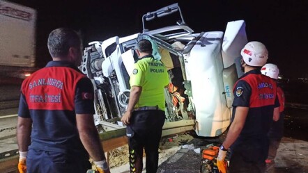 Şanlıurfa'da yakıt tankeri devrildi! 1 kişi hayatını kaybetti - haberler
