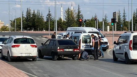 Konya'da polise silahlı saldırı! 2 polis yaralı, saldırganlar her yerde aranıyor - Gündem