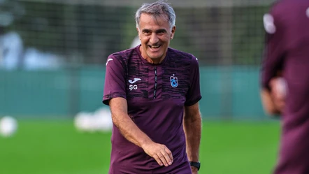 Şenol Güneş, Trabzonspor’daki ilk idmanına çıktı! Teknik ekibinde eski öğrencisi yer aldı - Spor