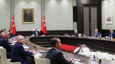 Kabine toplantısında gündem ekonomi ve teröre peş peşe darbe - gundem