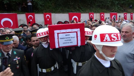 10 gün önce terfi almış... Şehit Üsteğmen Ömer Fatih Ayar son yolculuğuna uğurlandı - gundem