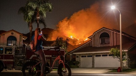 ABD'nin California eyaleti yangınlara teslim! 100 bin dönüm alan kül oldu - gundem