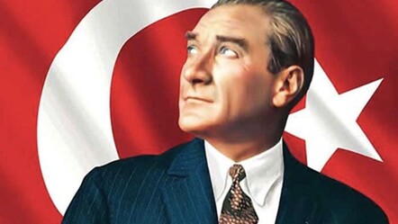 Resmi Gazete’ye göre 28 Ekim yarım gün, 29 Ekim ise resmi tatil olarak kutlanıyor - haberler