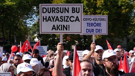 LGBT'ye karşı sessiz yürüyüş! Yüzlerce kişi Saraçhane'de toplandı - kultur-sanat