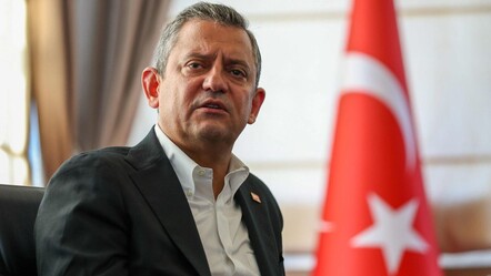 Paradan sıfırları atma sözü! Özgür Özel’in ilk vaadi ‘ucuz içki’ oldu - gundem