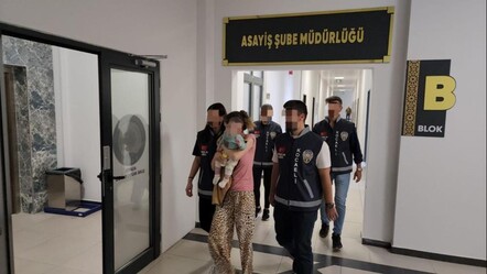 Hakkında 40 tane suç kaydı vardı, kucağında bebekle yakalandı! - gundem