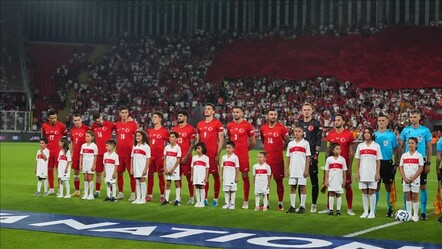 A Milli Futbol Takımı'nın FIFA sıralamasında yeri değişmedi - spor