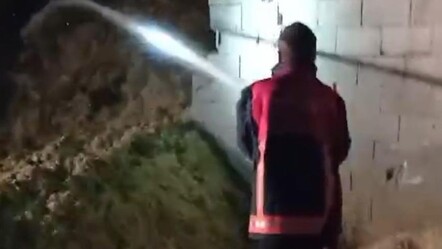 Van'da sıcak saatler! Yangın 3 saatte söndürüldü - gundem