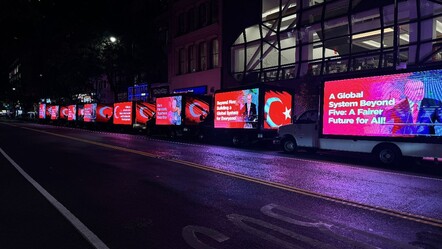 Erdoğan'ın “Dünya Beşten Büyüktür” sözü ABD sokaklarında - gundem