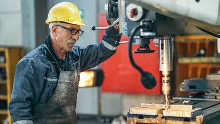 2025 formülü netleşmeye başladı! Çalışan emekliler için yeni düzenleme geliyor - ekonomi